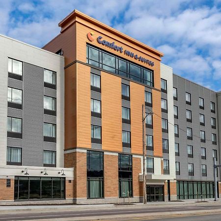 Comfort Inn & Suites Pittsburgh-Northshore Buitenkant foto